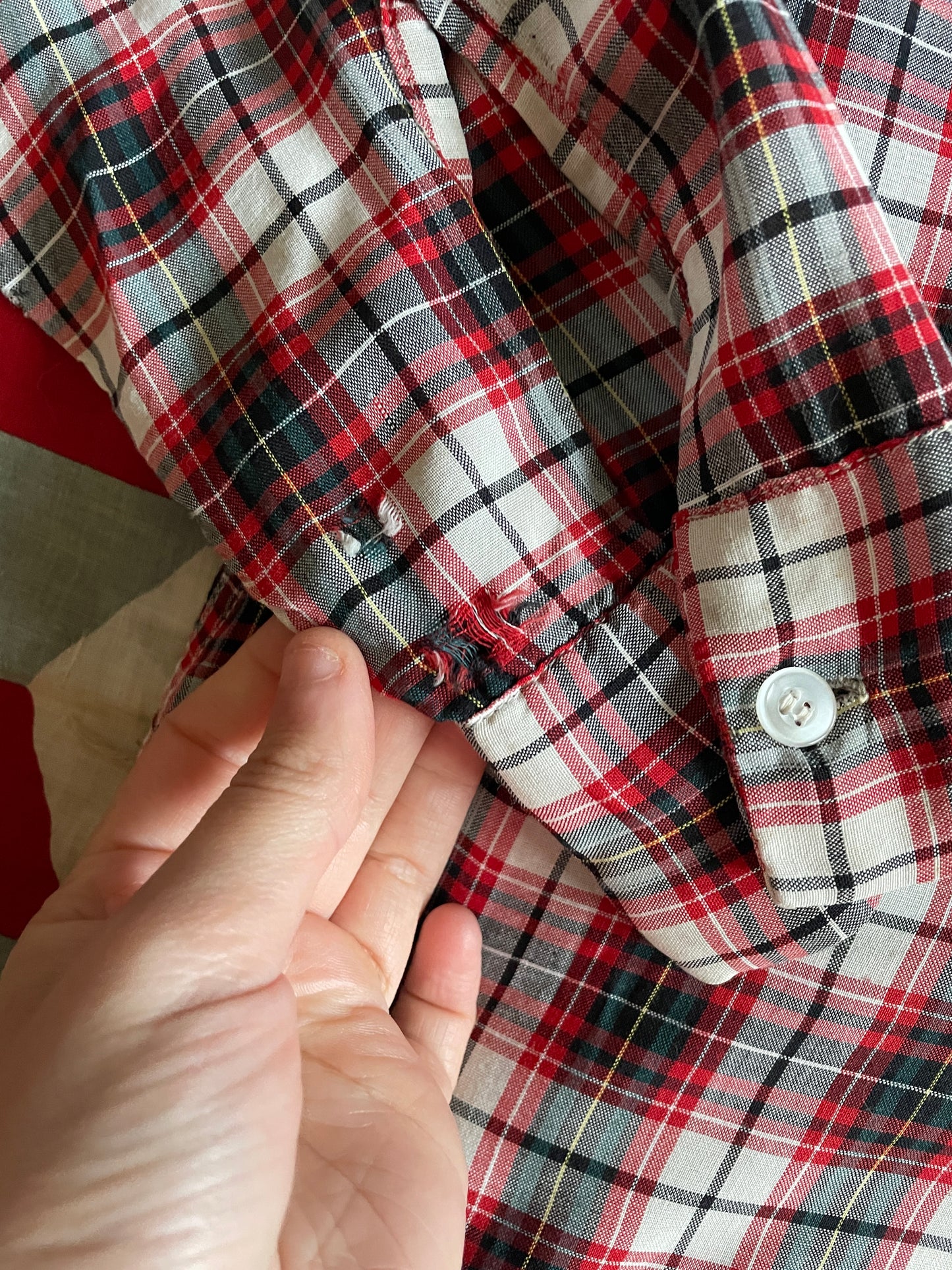 1950s Red Shadow Plaid Loop Collar Rayon Button Up
