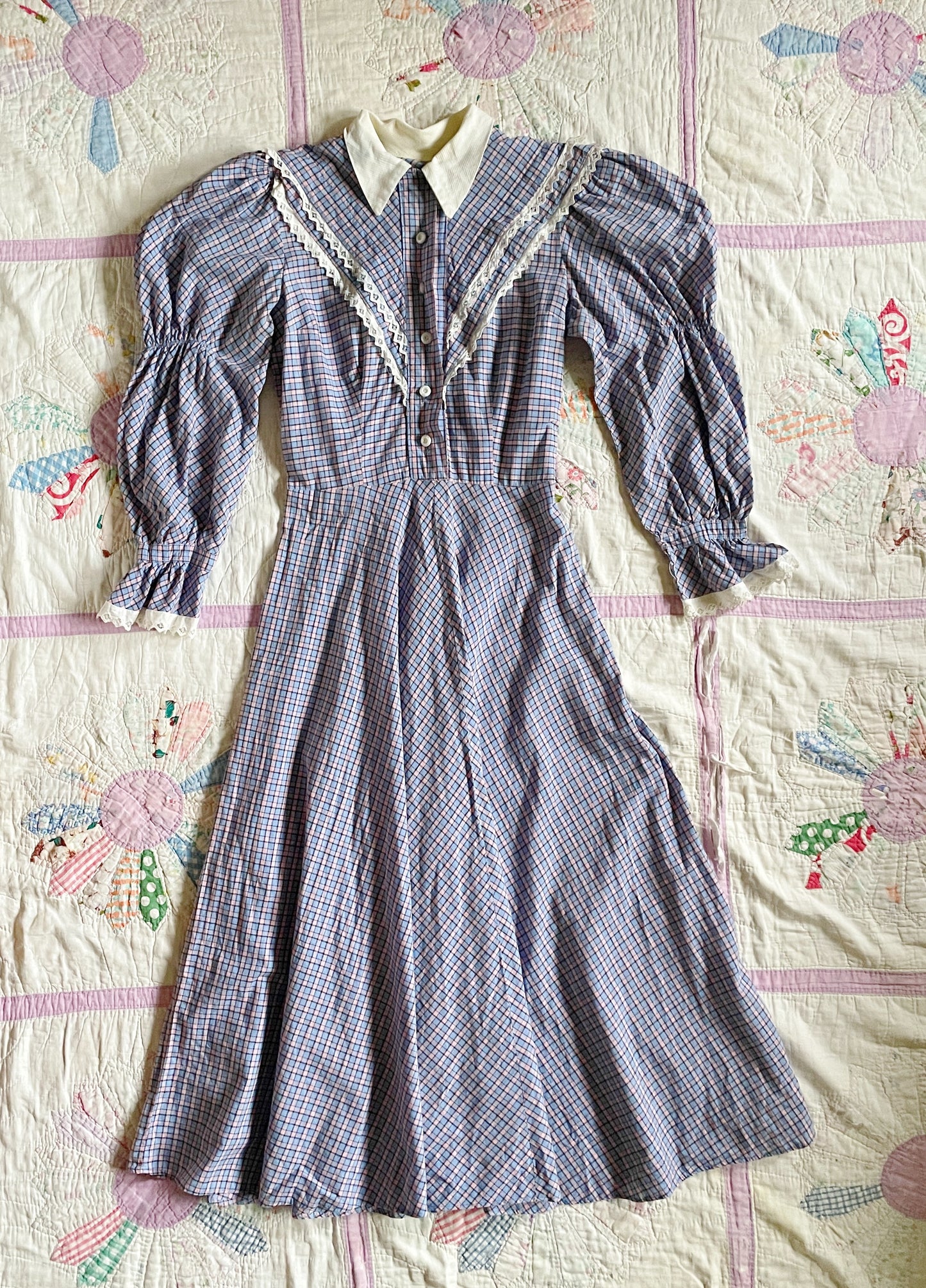 1940s Blue Pink Cotton Checked Puff Sleeve Dress